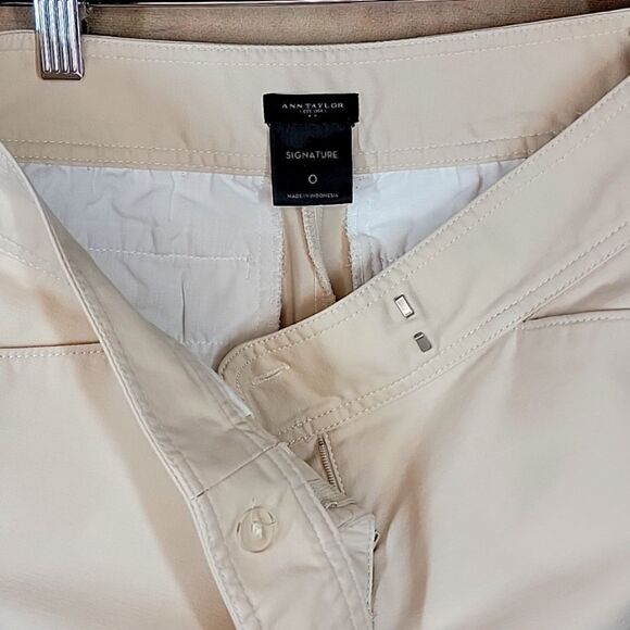 Ann Taylor Signature 4" Khaki Shorts - Picture 6 of 15